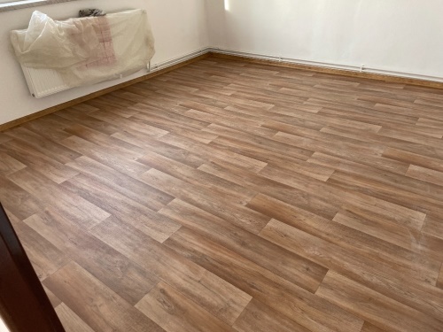 Pokládka PVC Ambient (realizace Bošín)